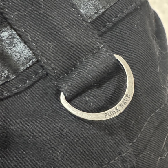 Punk Rave shorts - Picture 4 of 4